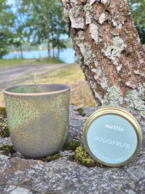 Duftlys Mellie studio "Duggfrisk"